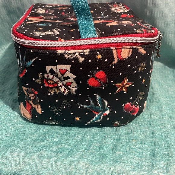 Handmade Rockabilly Make up Case - Picture 2 of 11